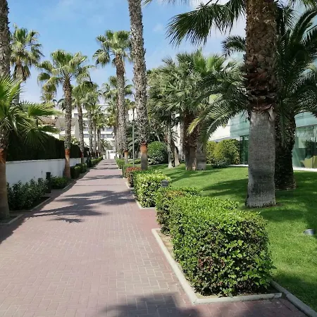 Port Aventura, Exclusivo La Pineda